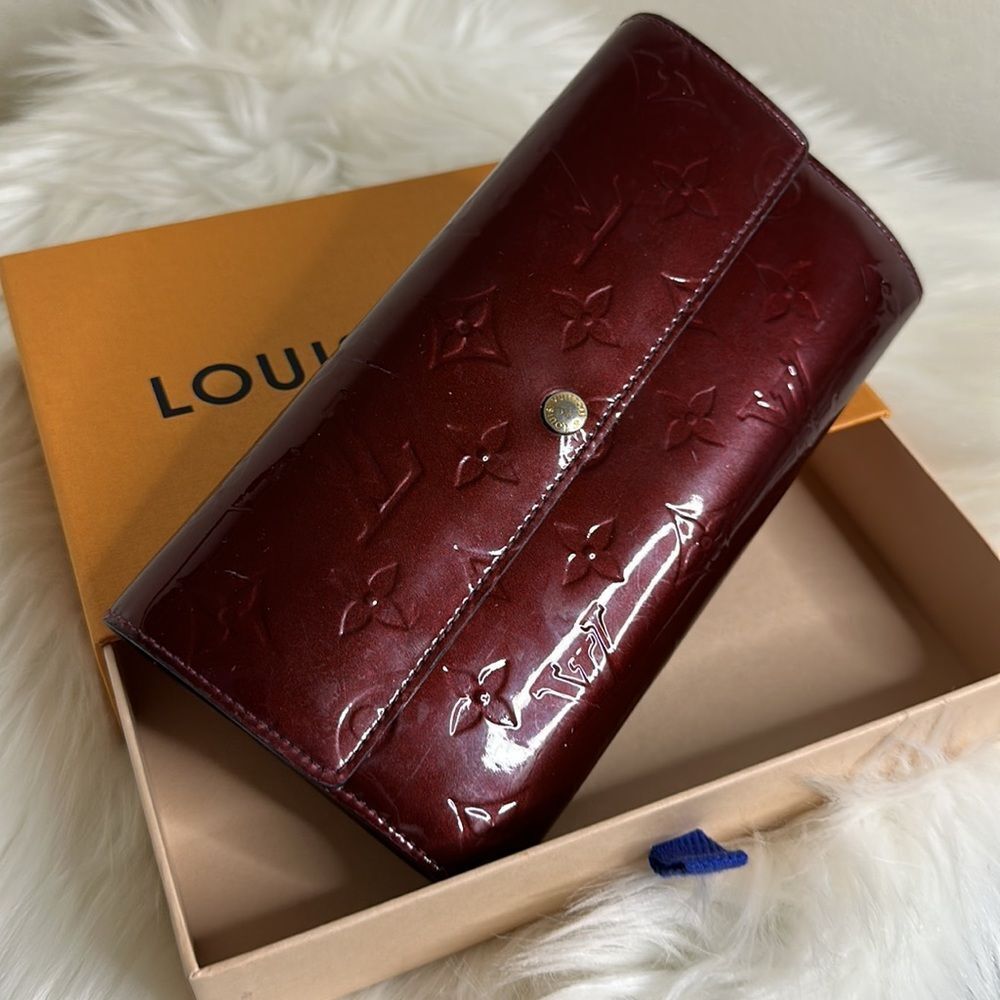 💯 Authentic Louis Vuitton Vernis  Sarah Long Wallet🍀 - Picture 6 of 16